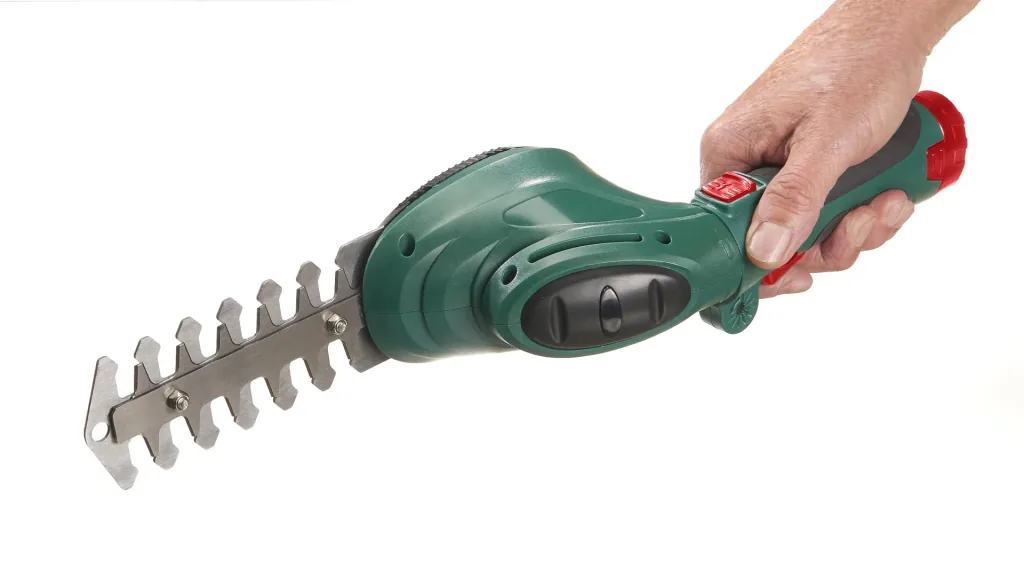 2 in 1 LI-ION grass and hedge trimmer, 3.6 Volt + chainsaw cleaner 400 ml