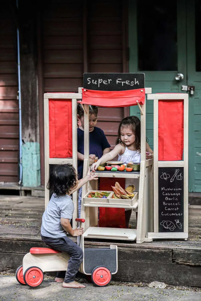 Plan Toys kinder speelcentrum hout