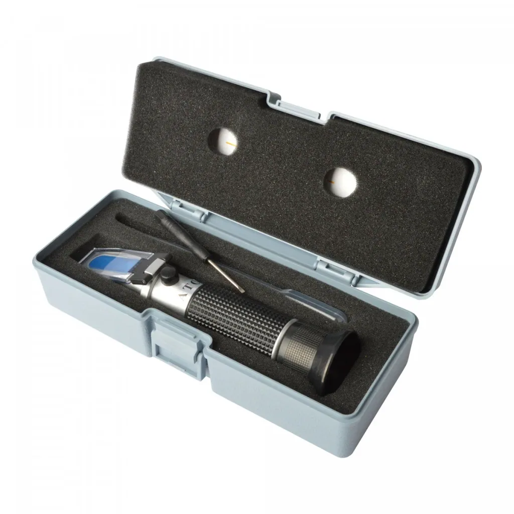 Refractometer 0-32%, Brix + 1.000-1.130 specifiek gewicht met ATC