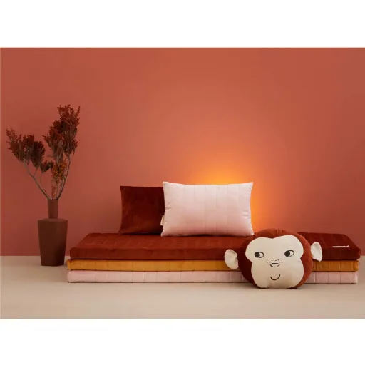 Nobodinoz kussen "Akamba" Savanna fluweel bruin