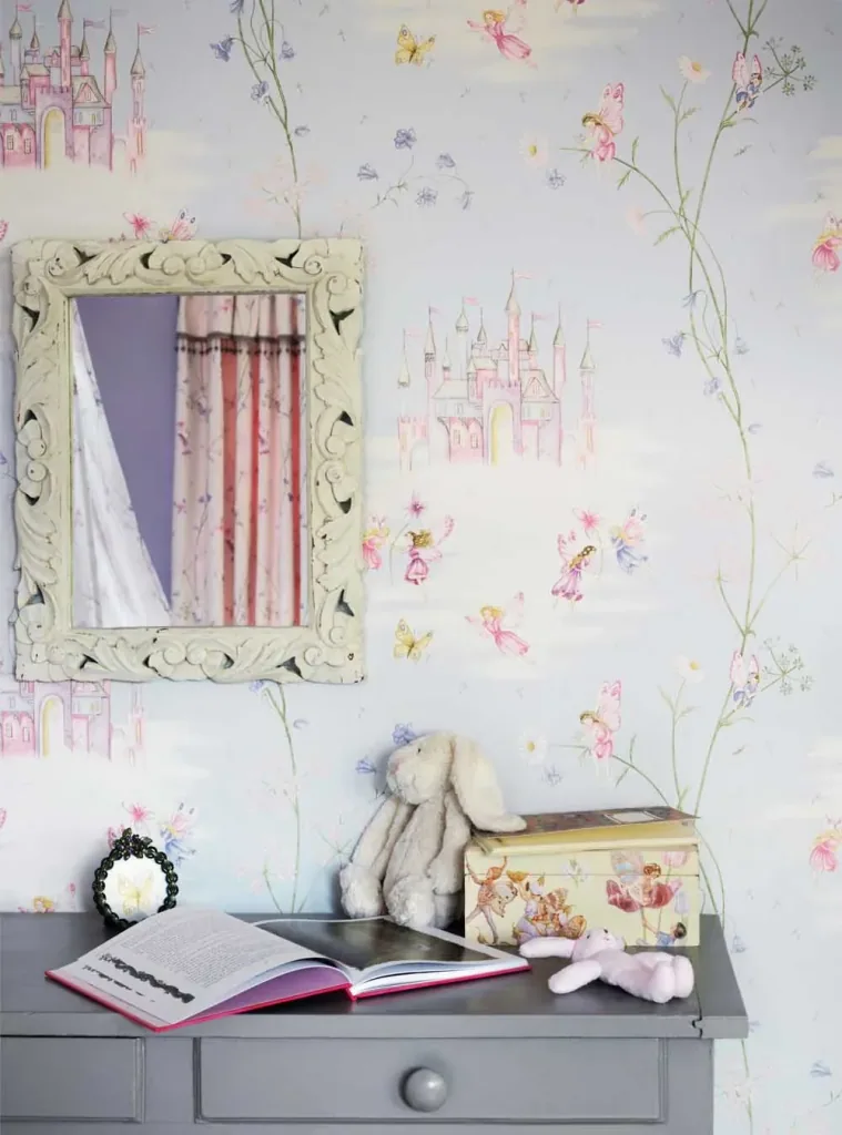 Little Sanderson Abracazoo behang sprookjeskasteel lichtblauw paars roze