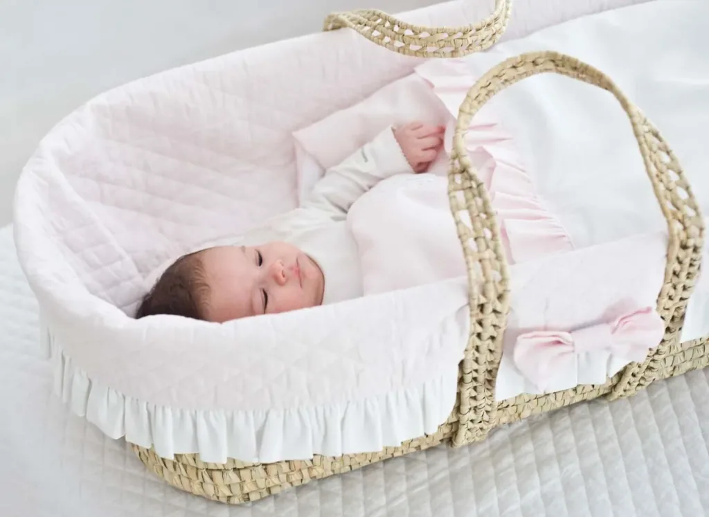 Caramella beddengoed voor moses basket roze