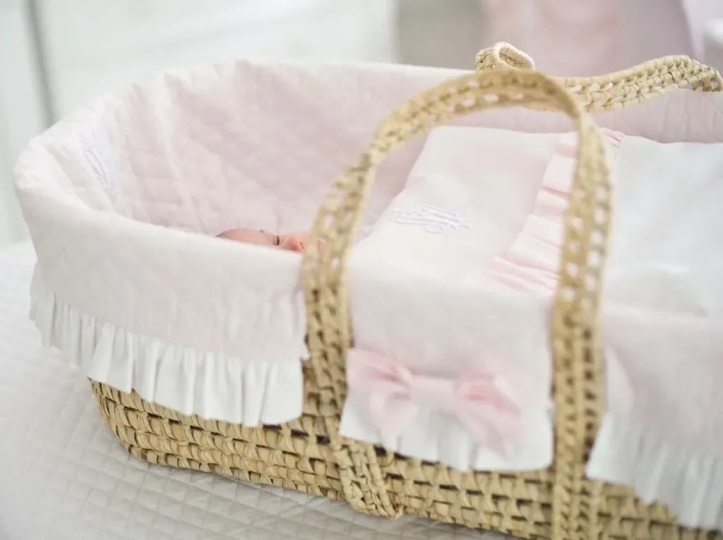 Caramella beddengoed voor moses basket roze