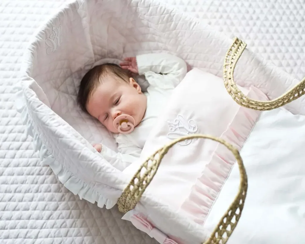 Caramella beddengoed voor moses basket roze