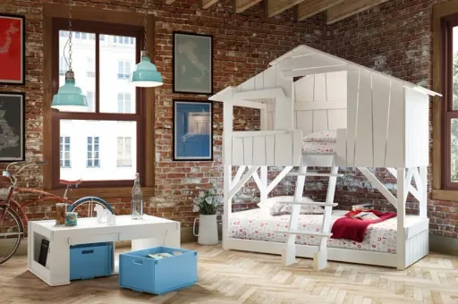 Mathy by Bols stapelbed boomhut gekleurd