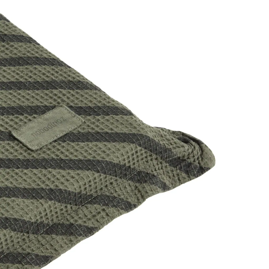 Nobodinoz LANDSCAPE Speelmat, 60 x 120 cm, kleur: Vetiver gestreept