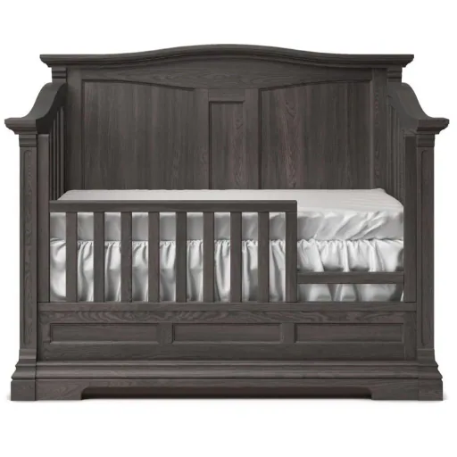 Romina Imperio babybedje rug gesloten