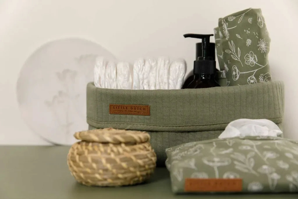 Little Dutch wet wipe boxkleed "Wild Flowers" olive