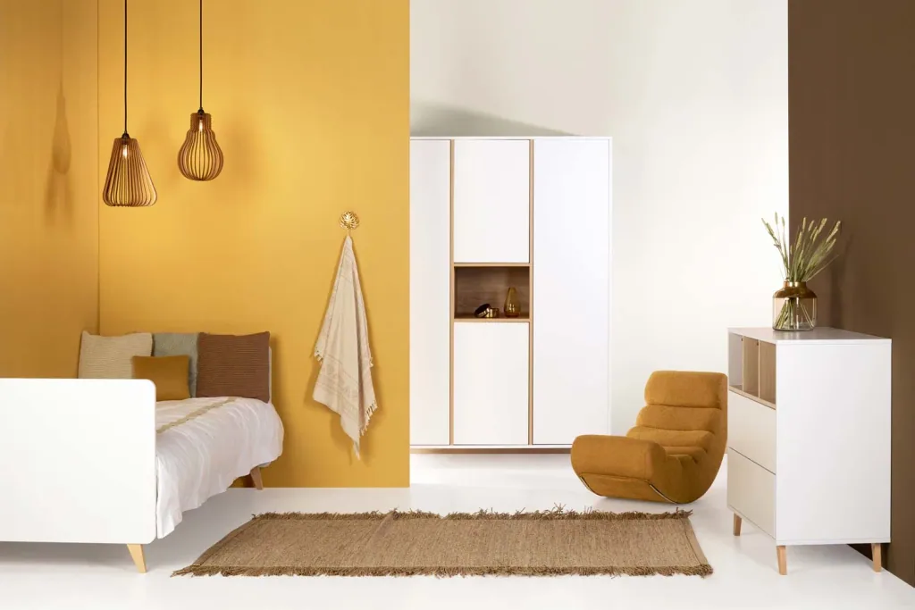 Quax Loft babybed en slaapbank wit 60 x 120 / 90 x 200