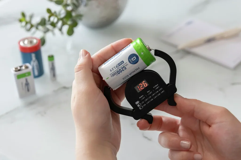 Universele accu- en batterijtester