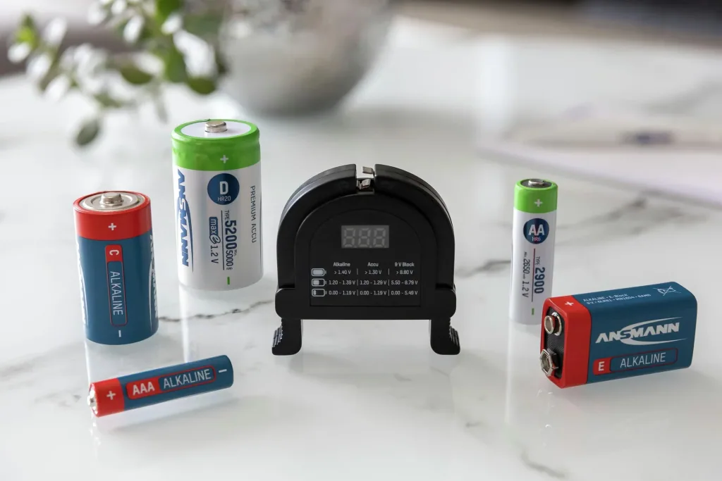 Universele accu- en batterijtester