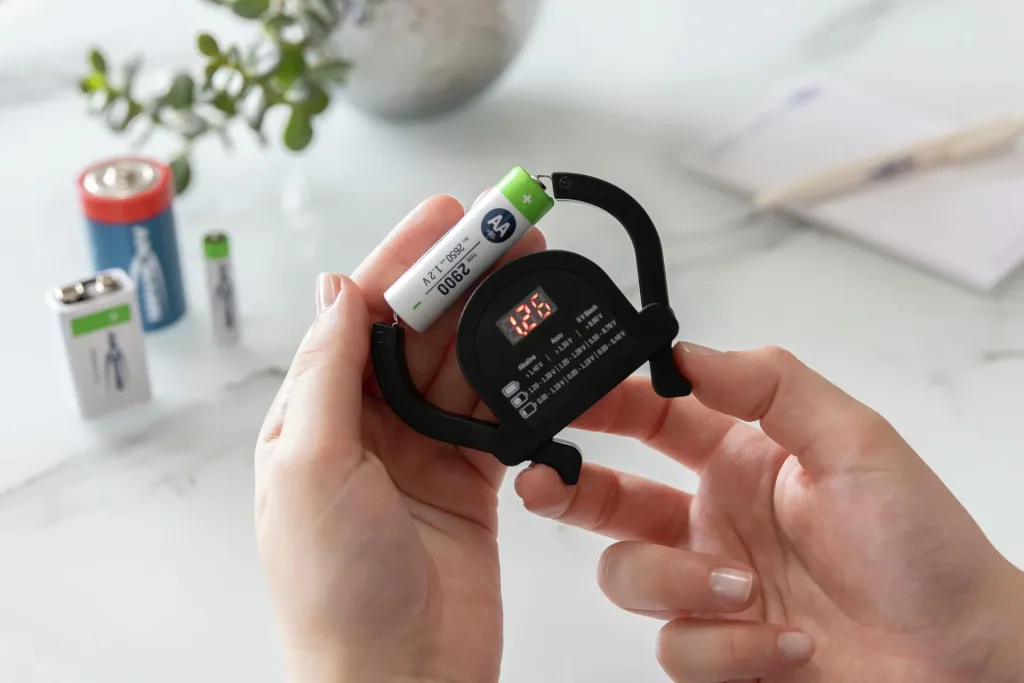 Universele accu- en batterijtester