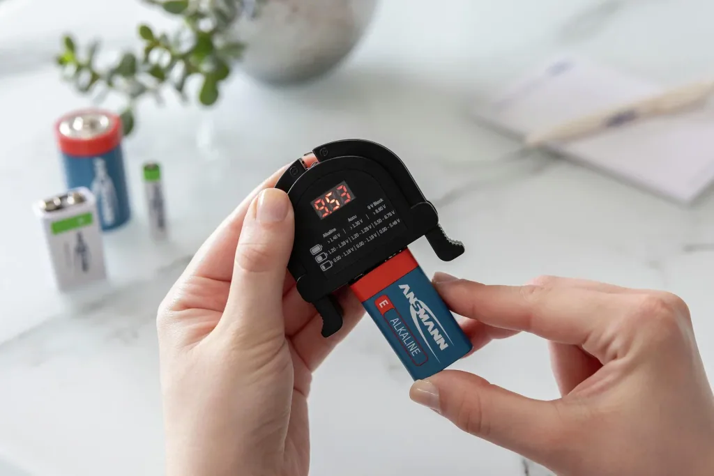 Universele accu- en batterijtester