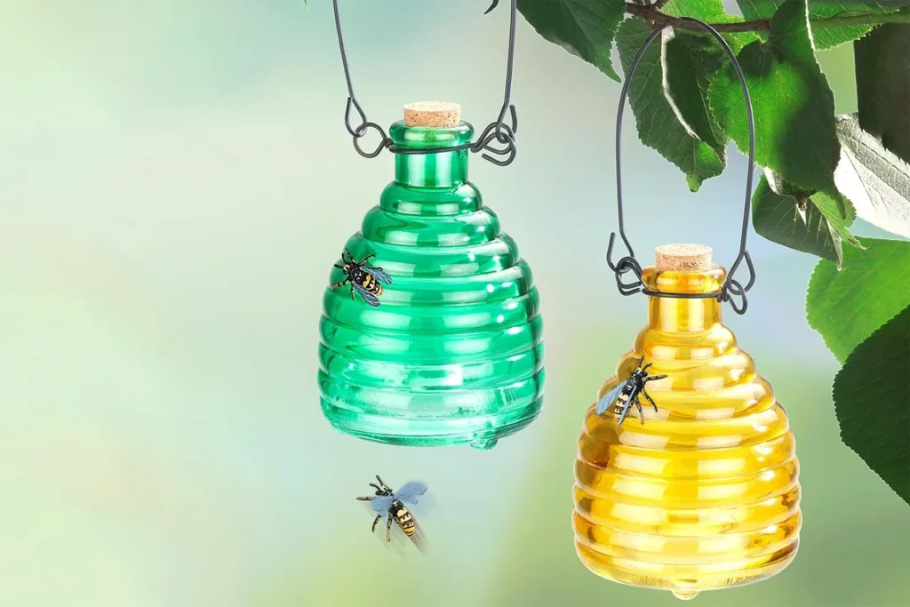 Wasp trap made of glass, colored, 2 pieces