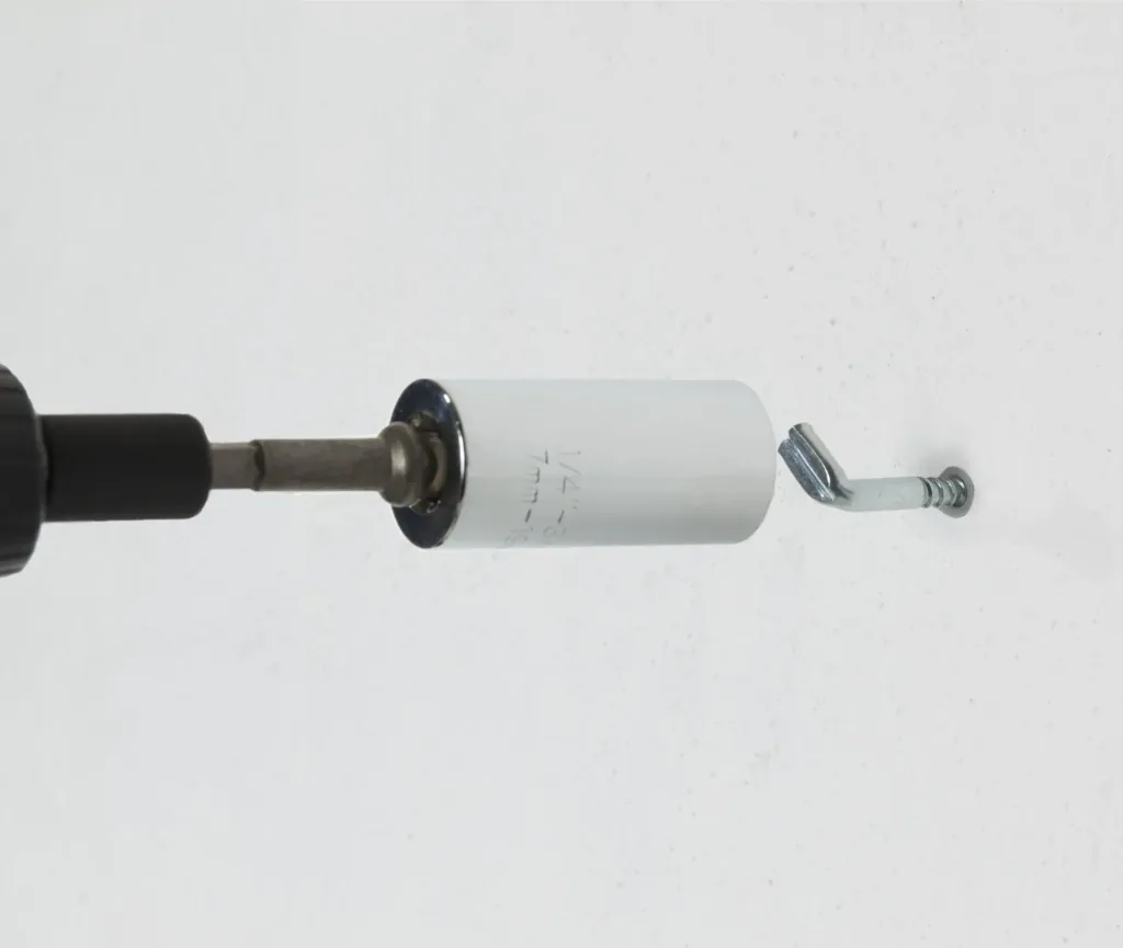 Universal socket wrench "Uni-Grip"