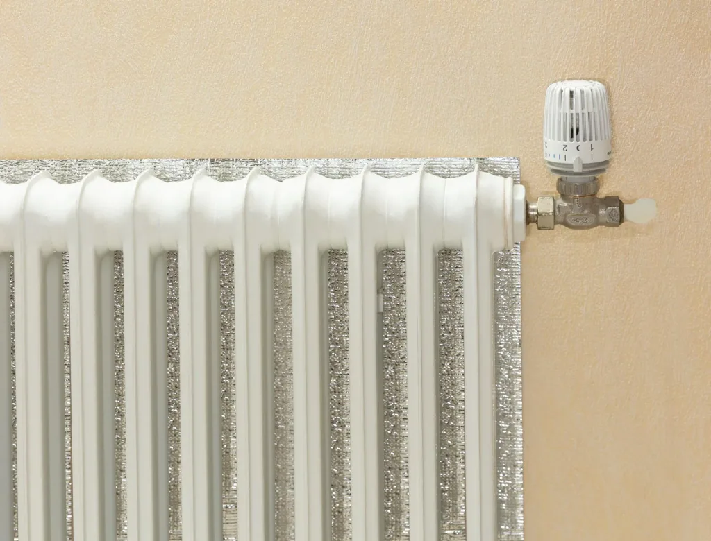 Reflecterende folie voor radiator, zelfklevend