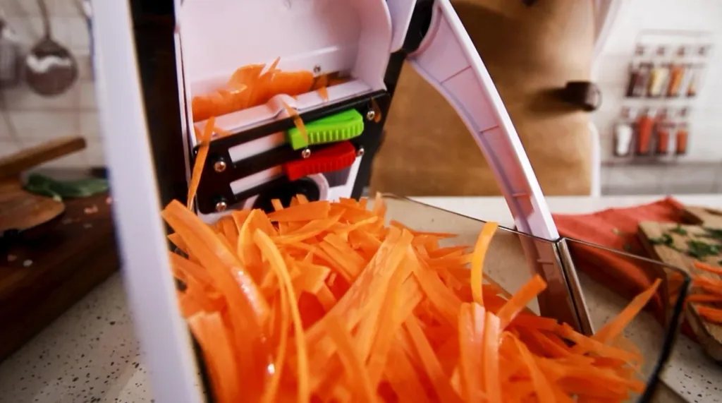 Livington Turbo Cut vegetable cutter