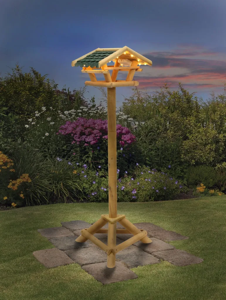 Vogelhuisje met verlichting