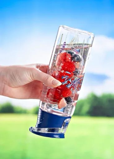 Drinkfles met fruitinzet (kleur: blauw)