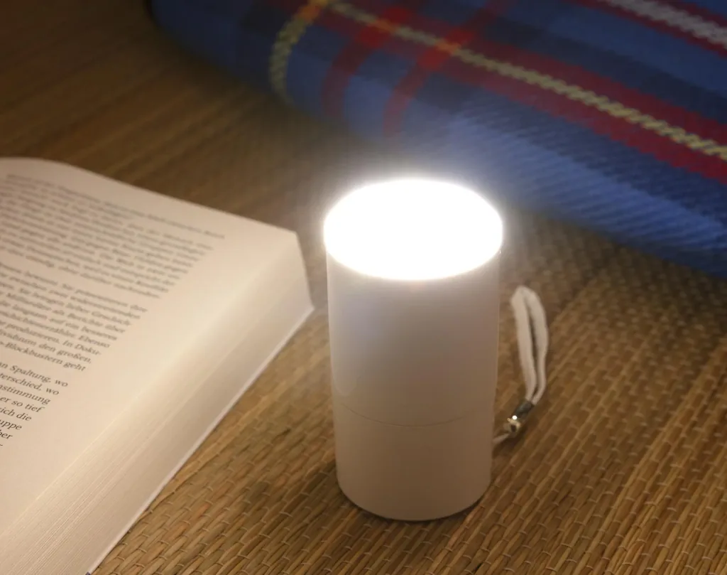 3-in-1 accu luchtpomp X-Pump, vacuümpomp en LED-lamp