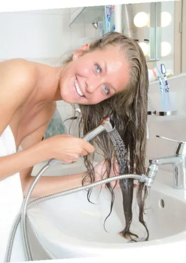 Wastafel douche met slang en adapter