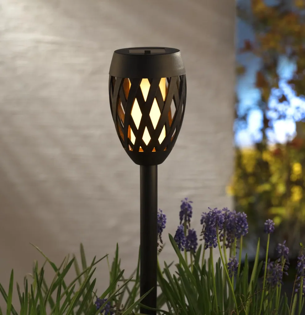 3-in-1-solarlamp met vlameffect