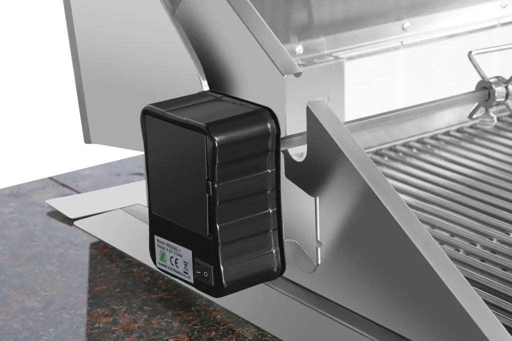 Buitenkeuken met ingebouwde grill