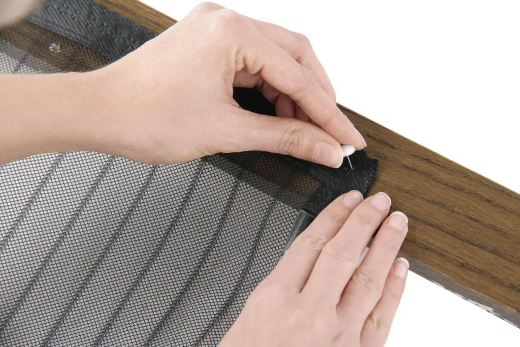 Muggennet Magic Klick 90 x 210 cm voor deuren, zwart met magneetsluiting