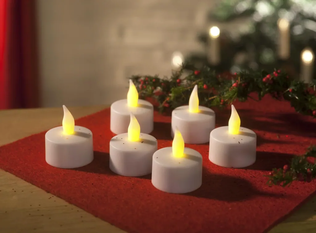 LED tealight set - 6 pieces, with charging station, white