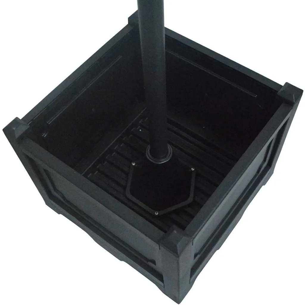 Solar lantern with flowerpot