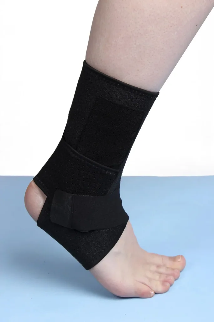 Active ankle support with Velcro fastener, universal size "Flexitek." Black