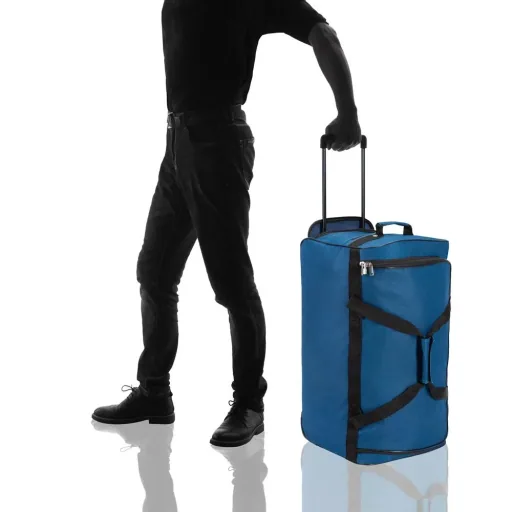 Travel bag with wheels blue 85 liters