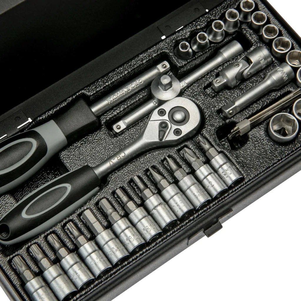1/4" socket wrench set, 36 pieces in a steel case