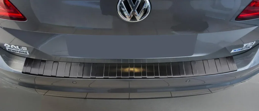 Stainless steel loading sill protector for VW Sportsvan - graphite / black, built from 2014>