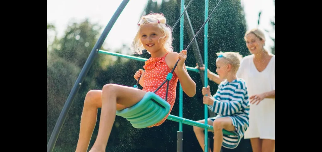 Premium metal swing set with mist spray function, outdoor swing set, children, single swing, plate seesaw