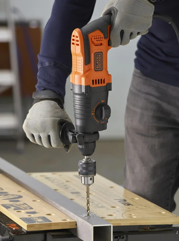 Combination hammer SDS-Plus BEHS01K, 650 Watt