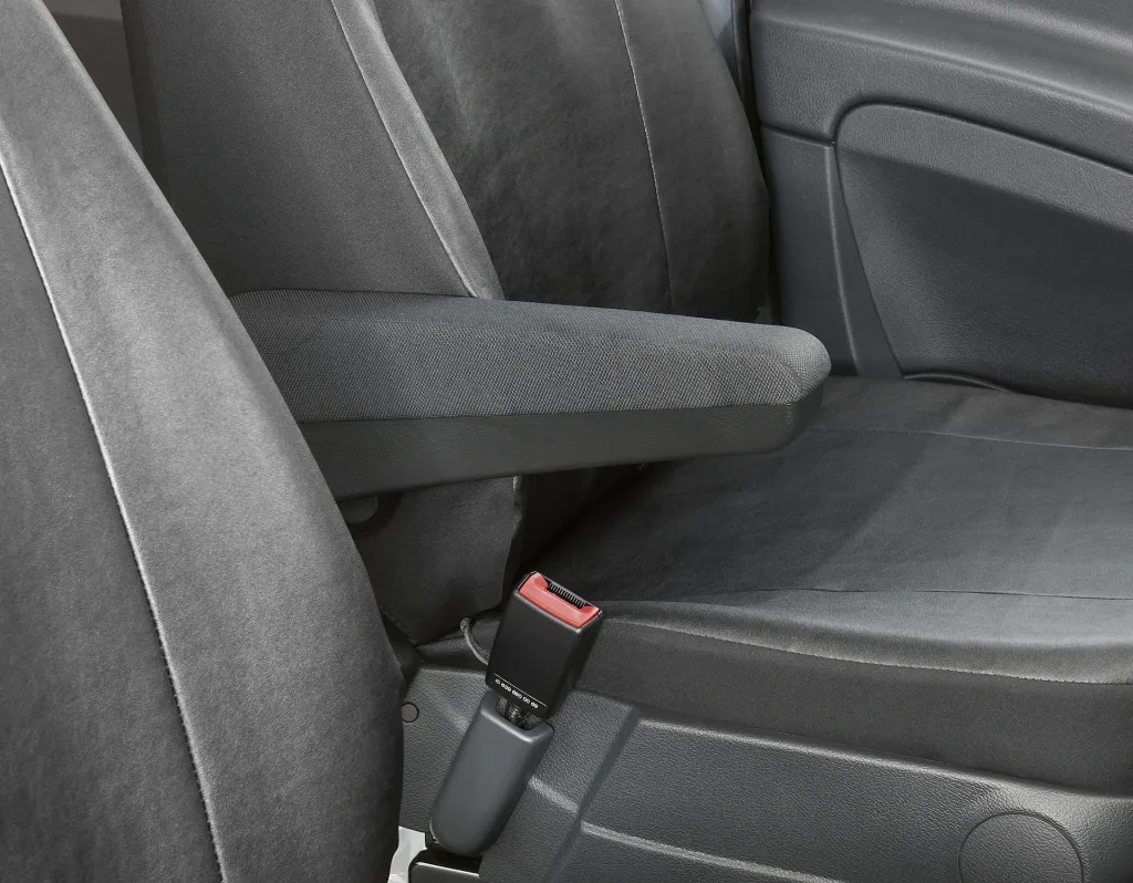 Custom fit seat covers - artificial leather for Mercedes Viano W638 + W639 and Vito W638 + W639 from model year 06/2003 to 05/2014