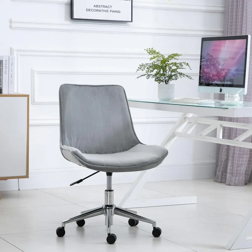 Retro-style swivel chair