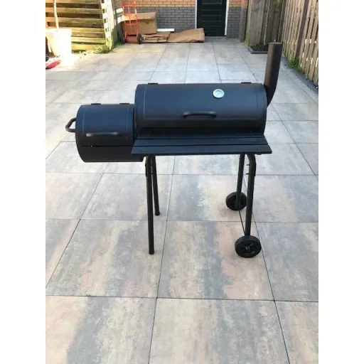 BBQ Grill - Smoker black with thermostat