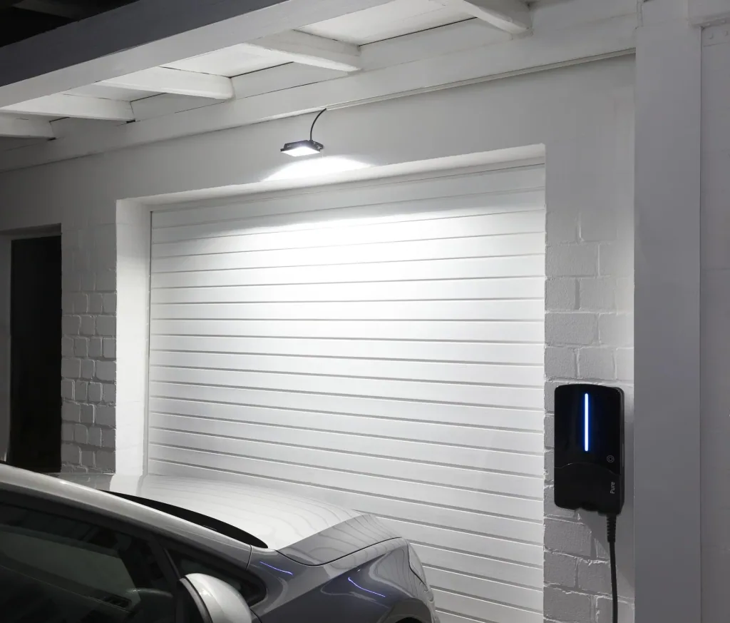 LED floodlight with ground spike, 20 watts