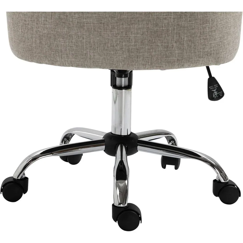 Upholstered chair with Chesterfield backrest, light grey