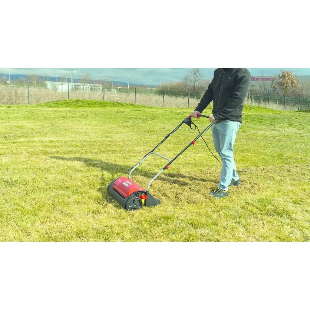 Electric scarifier EV 1201-31 - 1200W - 31 cm working width