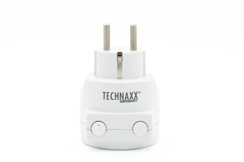 Socket with countdown timer, child safety lock