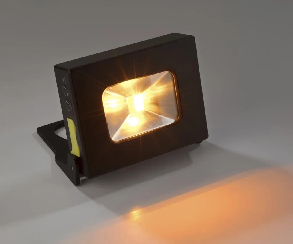 LED battery floodlight with power bank