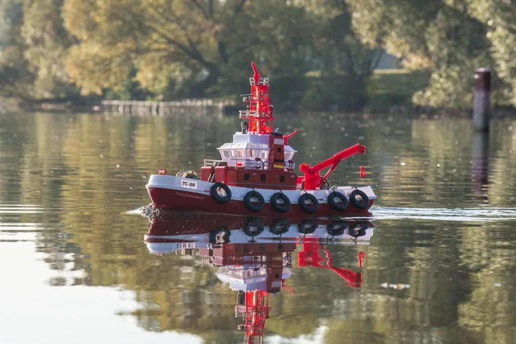 RC-Feuerlöschboot TC-08 2.4G 100% RTR