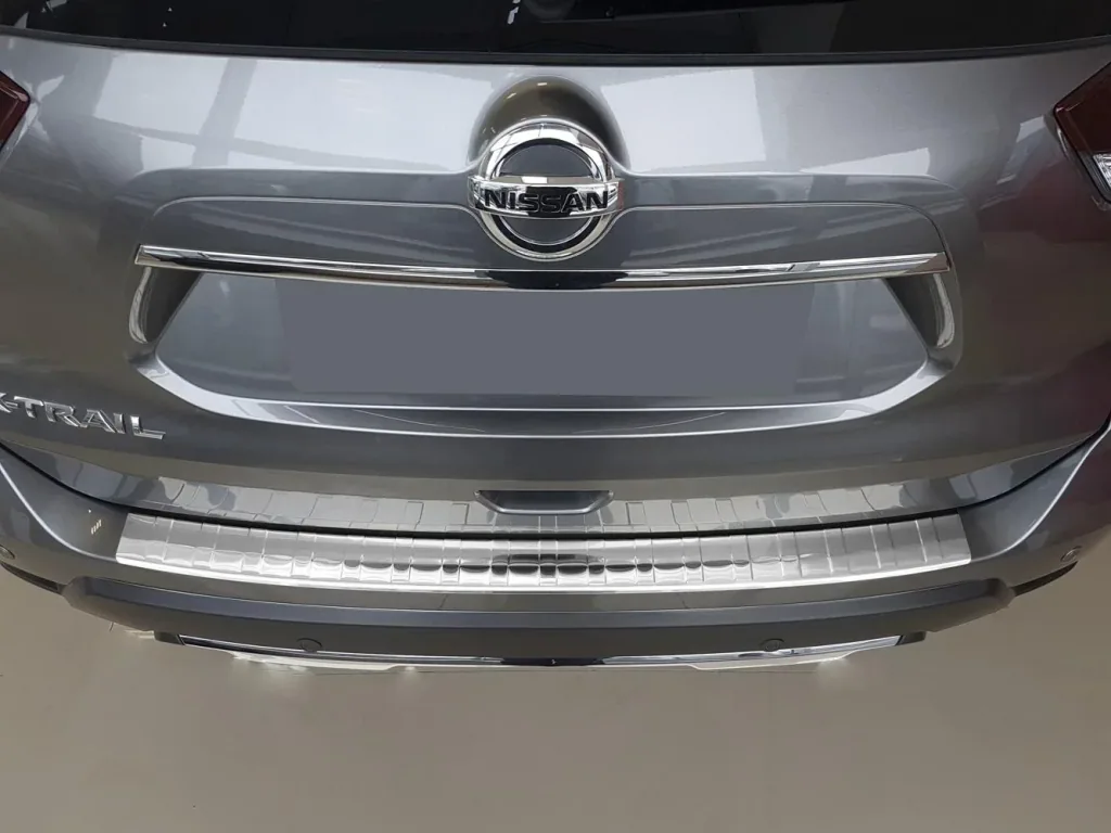 Stainless steel loading sill protection for Nissan X-Trail III (T32), year of construction FL 2017>
