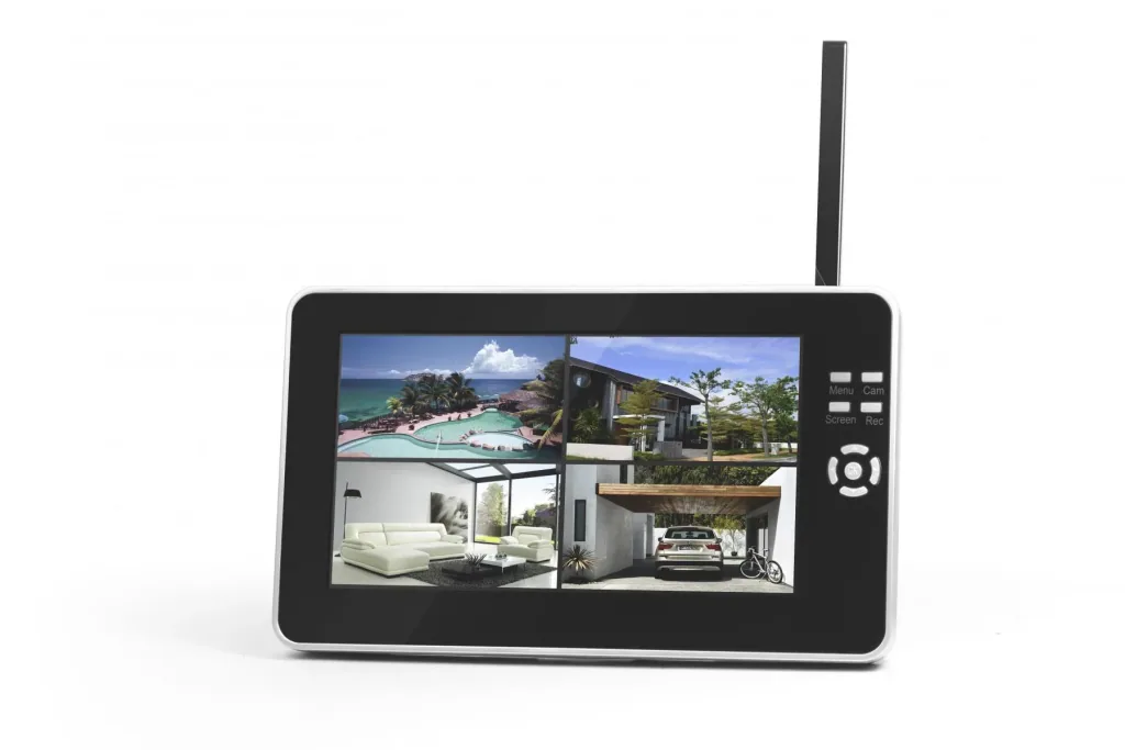 Digital outdoor wireless camera system with recording function