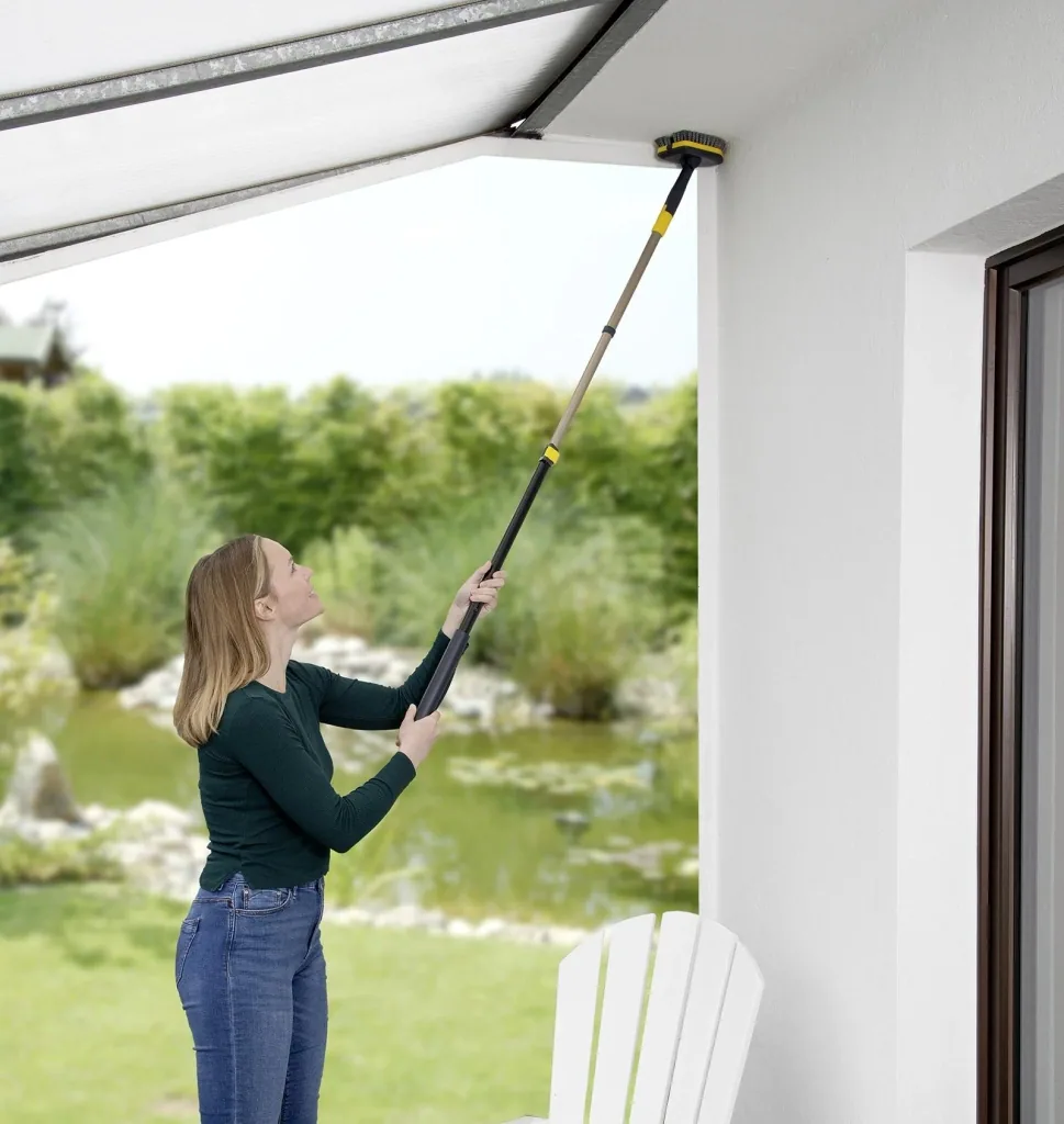 2 in 1 indoor and outdoor wiper, with telescopic handle and 2 attachments