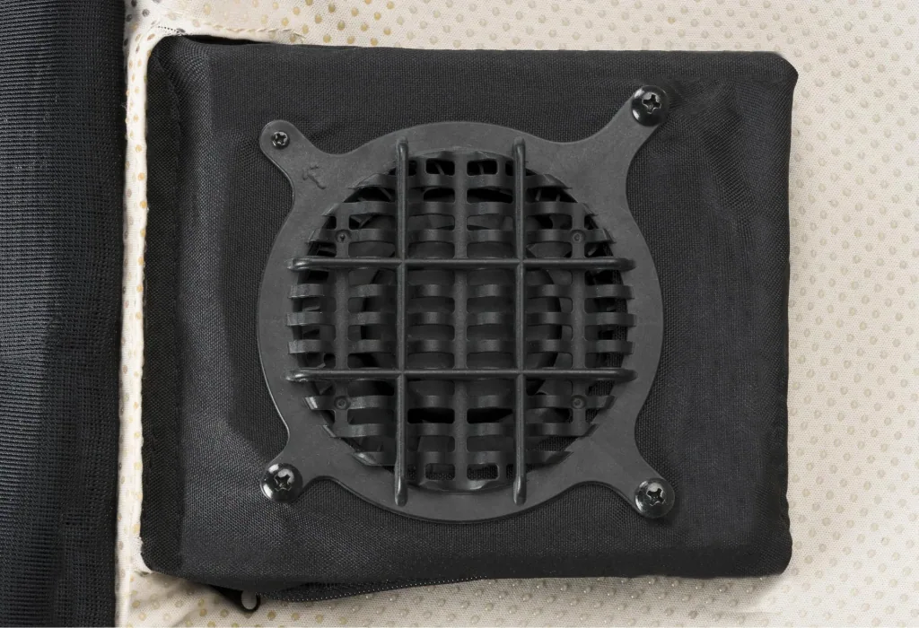Car seat cover "COOLHEAT" - with massage function