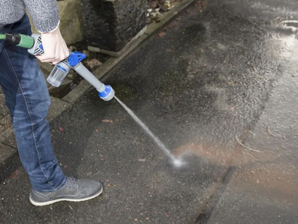 Multifunction foam cleaning gun - 8-way spray setting
